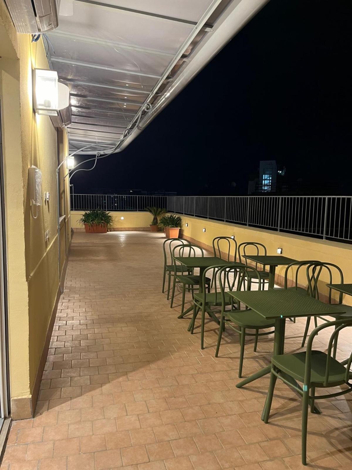 Daca Luxury Rooms Napoli Dış mekan fotoğraf